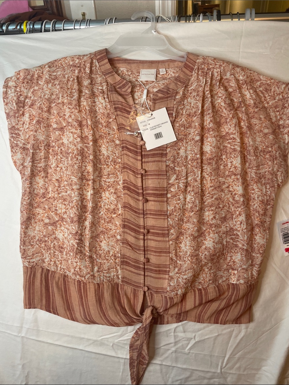 Zac & Rachel Clay/Russet Orange‎ Floral Button-Front Tie Hem Top
